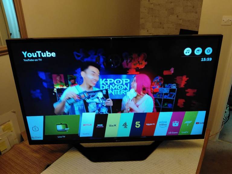 image for LG 43UH620V TV,  43 inch 4K Ultra HD Smart TV. 