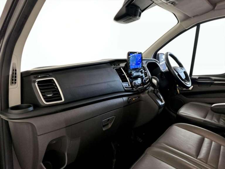 2020 Ford Transit Custom 2.0 EcoBlue 170ps Low Roof D/Cab Limited Van Auto PANEL VAN DIESEL Autom...