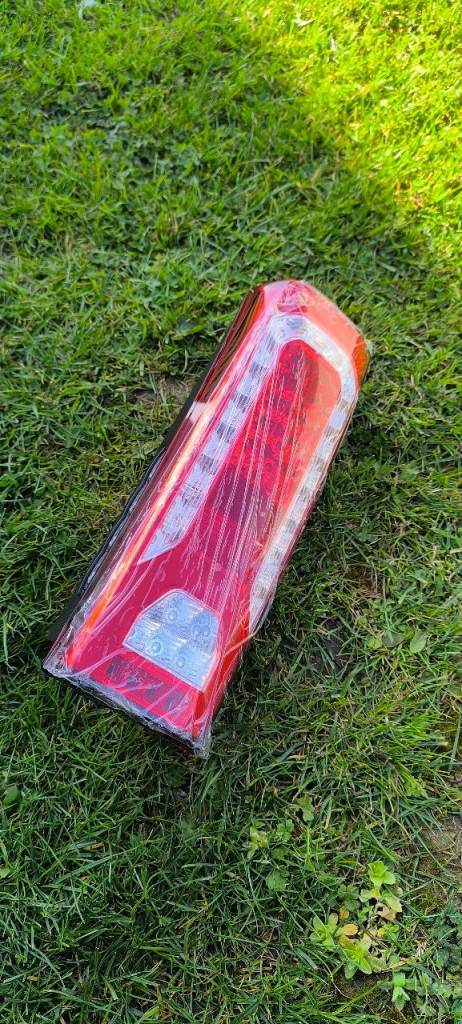 Mercedes truck nsr led lamp unit