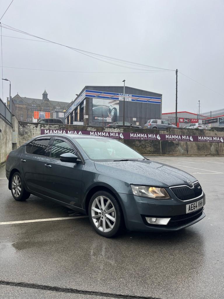 2014 Skoda Octavia 1.6 TDI CR Elegance 5dr DSG HATCHBACK Diesel Automatic