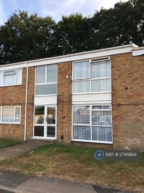 2 bedroom flat in Parkwood, Gillingham Kent, ME8 (2 bed) (#2795824)