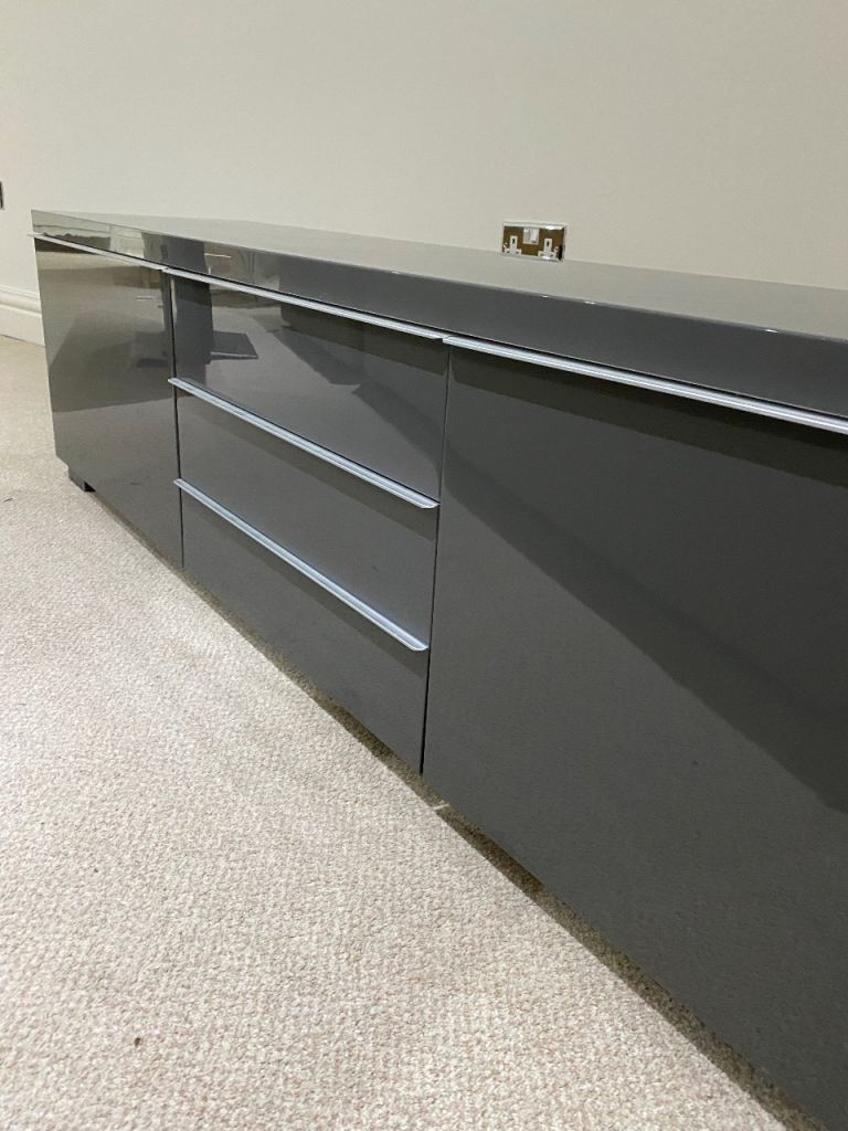Ikea Besta burs tv cabinet media wall