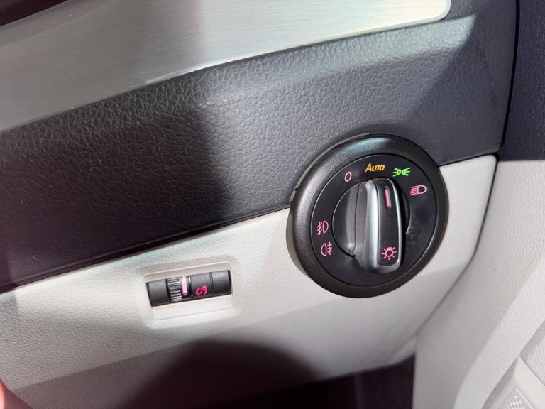 2018 Volkswagen Transporter 2.0 BiTDI BMT 204 Highline Kombi Van 4MOTION DSG Crew Van Diesel Auto...