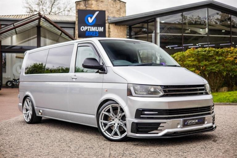 Volkswagen Transporter T30 R32 V6 DSG SHOW VAN