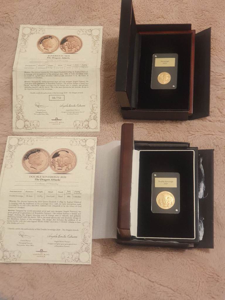 Limited edition gold full and also half sovereigns 