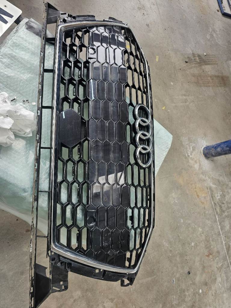 Genuine Audi A3 S-Line 8Y Front Bumper Honeycomb Radiator Grille Chrome Frame 2020-2024