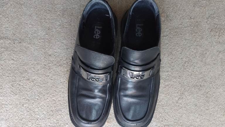 Vintage Lee Black Leather Loafers – Good Condition (Reduced price )