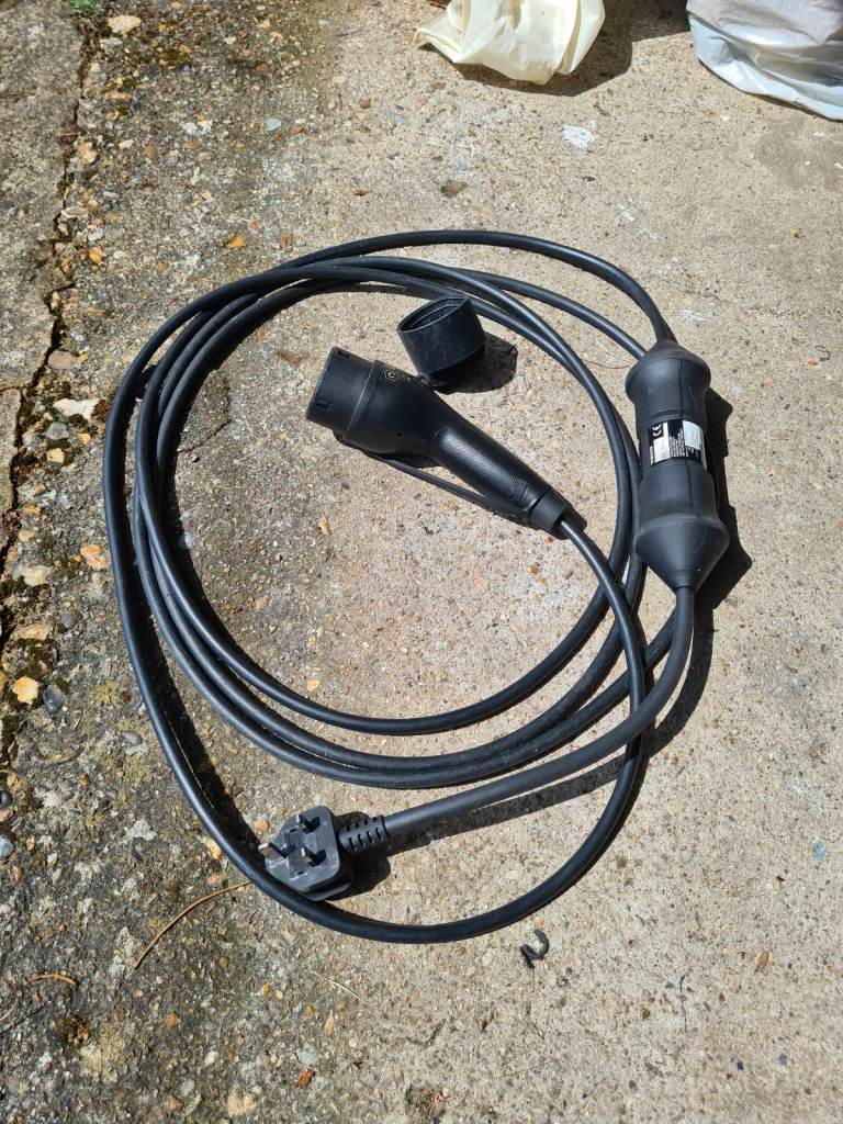 Volvo PHEV cable Type 2/3-pin