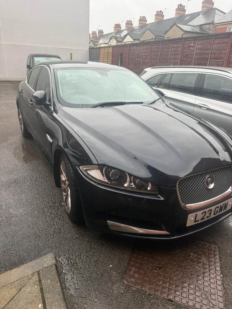 **Jaguar XF 2011 automatic diesel limited edition **