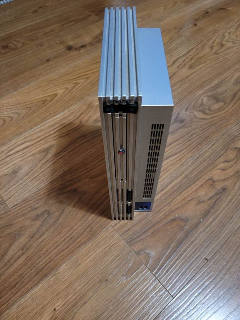 Sony playstation 2 console ps2