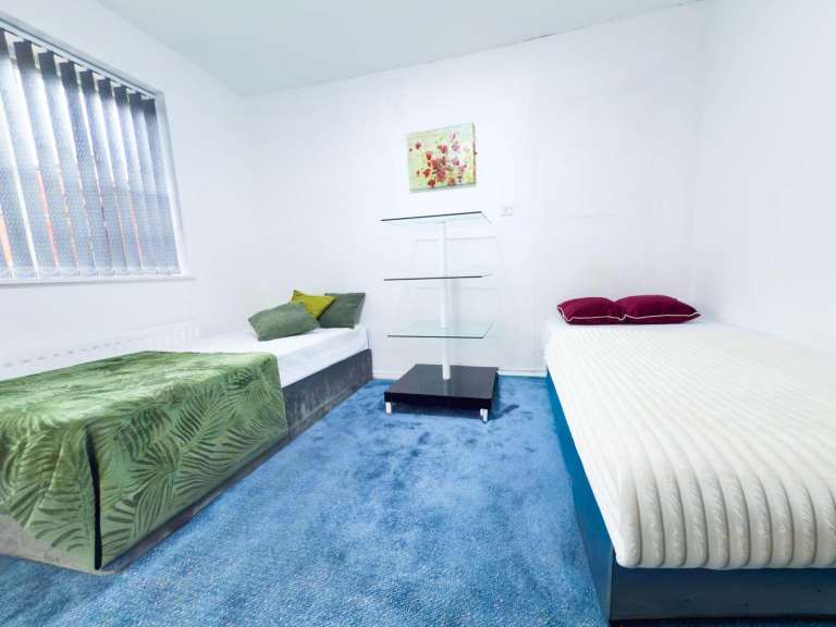 image for Spacious & Cosy Double Room For Rent AT CV2 2EG