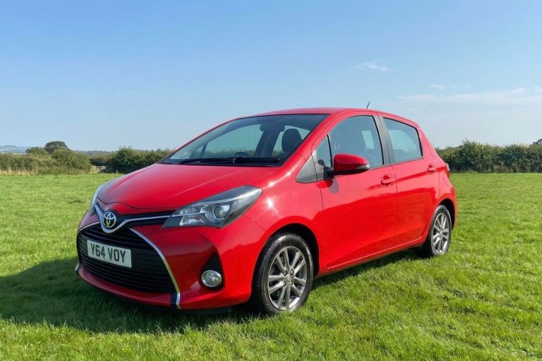 2015 Toyota, YARIS,1.4 d4d only £30 road tax motd serviced Brilliant driving car 60 mpg 