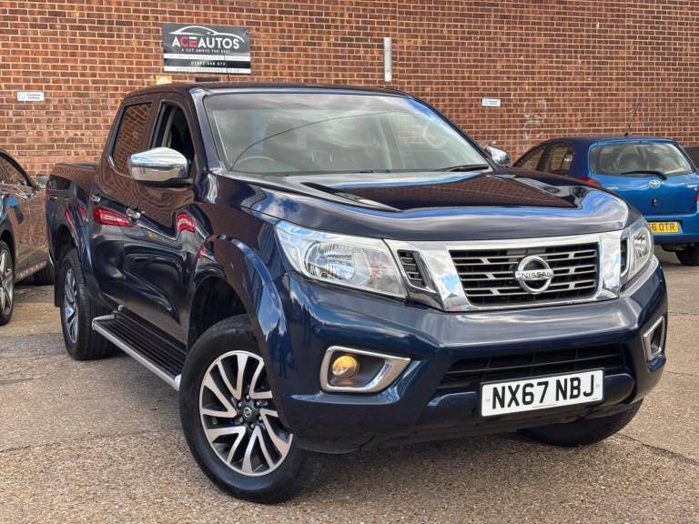 2017 Nissan Navara 2.3 dCi N-Connecta 4WD Euro 6 (s/s) 4dr PICK UP Diesel Manual