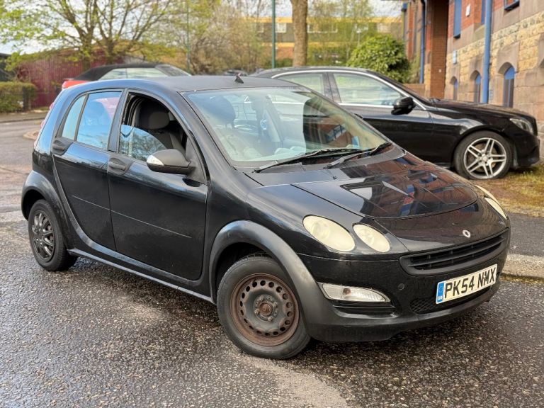 2005 Smart ForFour 1.1 5dr Hatchback Black - MOT August 26