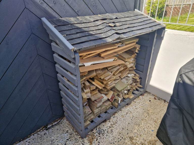 Log store