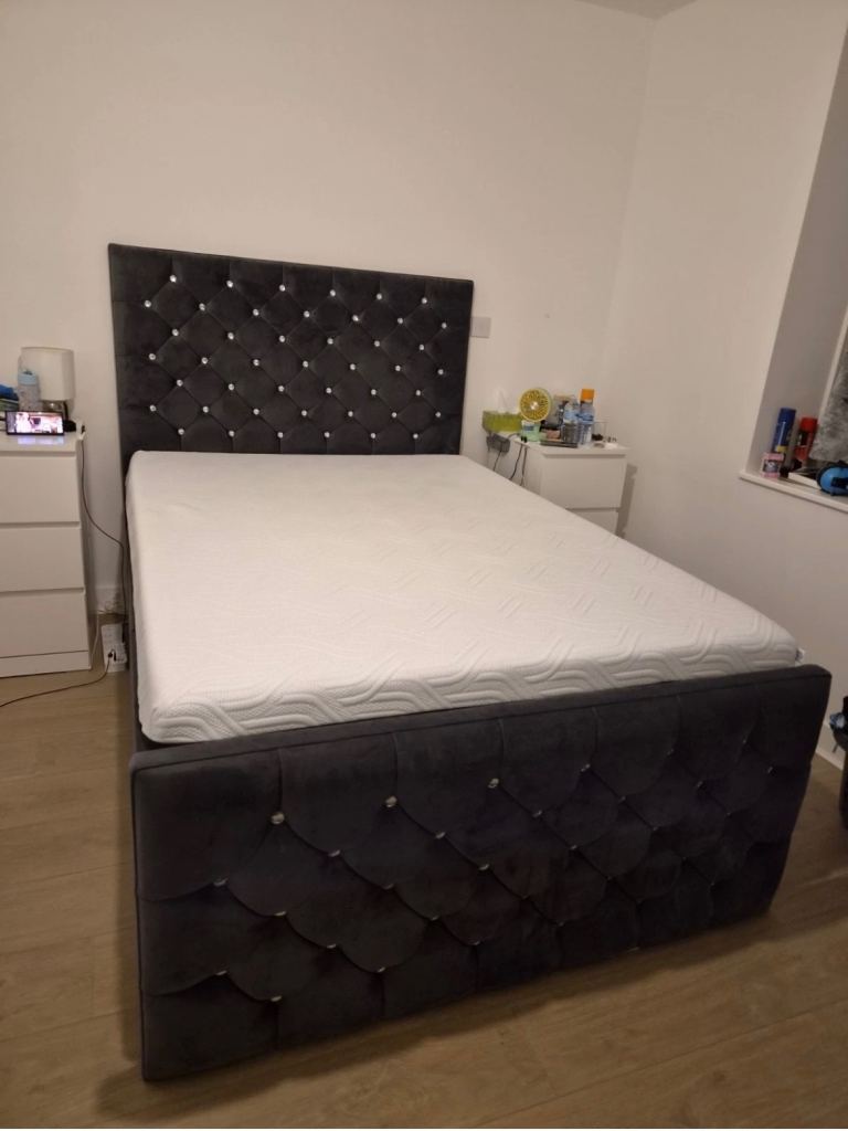Ottoman double bed with Tempur Mattress