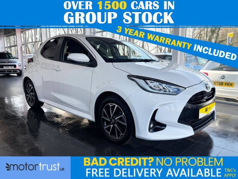 2022 Toyota Yaris 1.5 VVT-h Design Hatchback 5dr Petrol Hybrid E-CVT Euro 6 (s/s) (116 ps) 1  Hat...