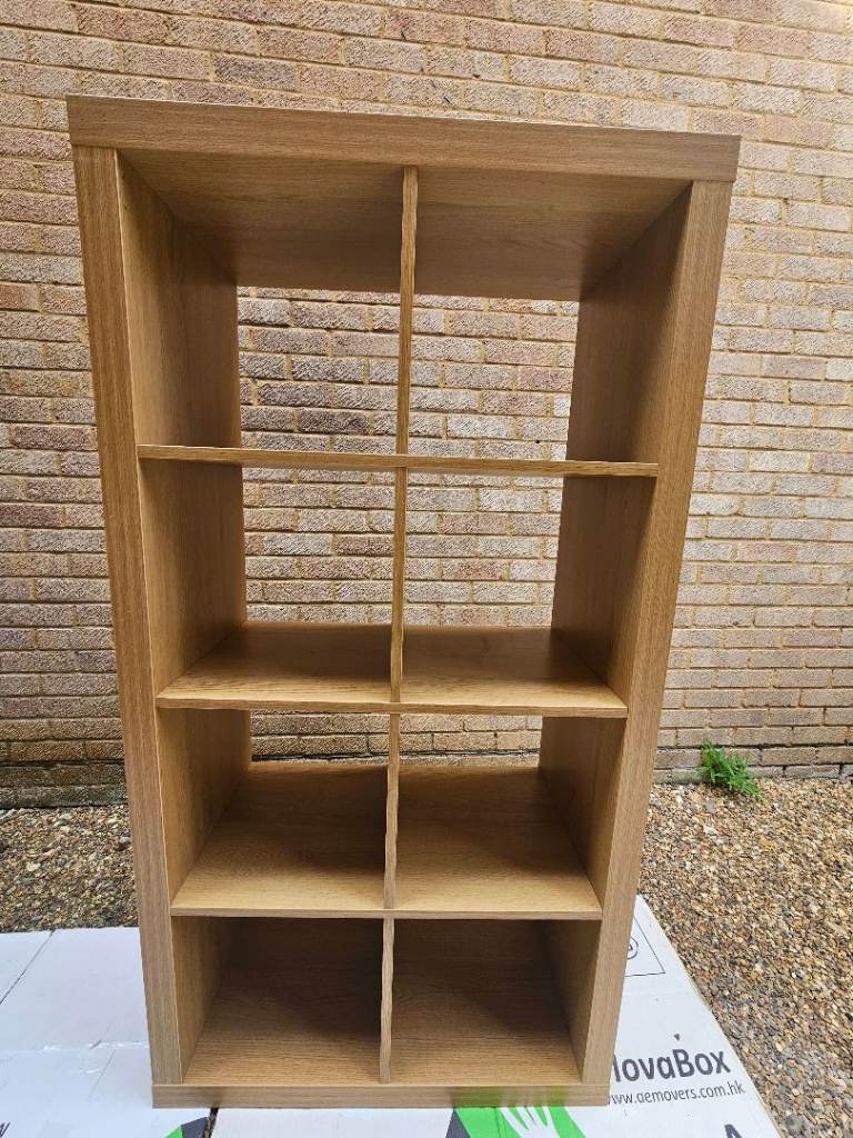 Ikea Kallax Expedit 4x2 (8 cubes) shelving unit (oak)