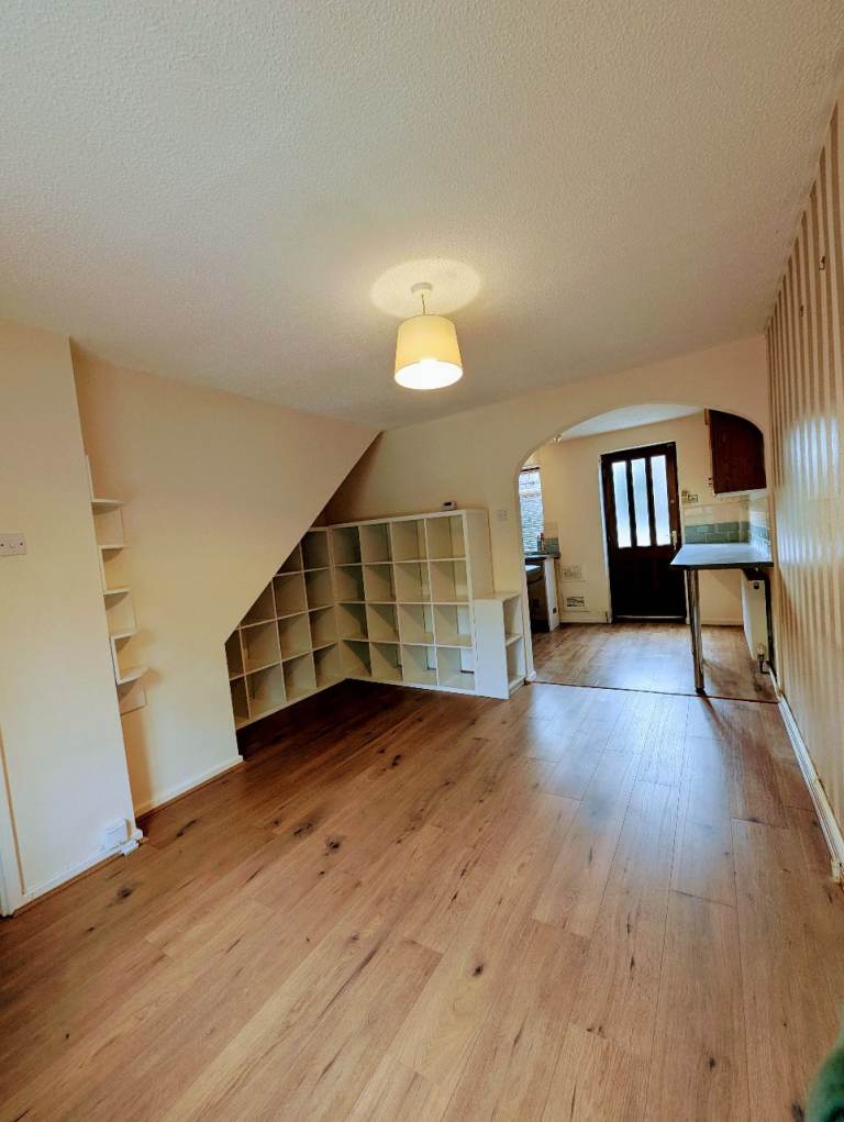 2 Bedroom House To Let – NG7 Nottingham with Parking