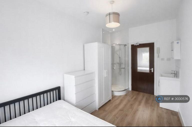 1 bedroom in Rufford Street, London, N1 (#3030576)