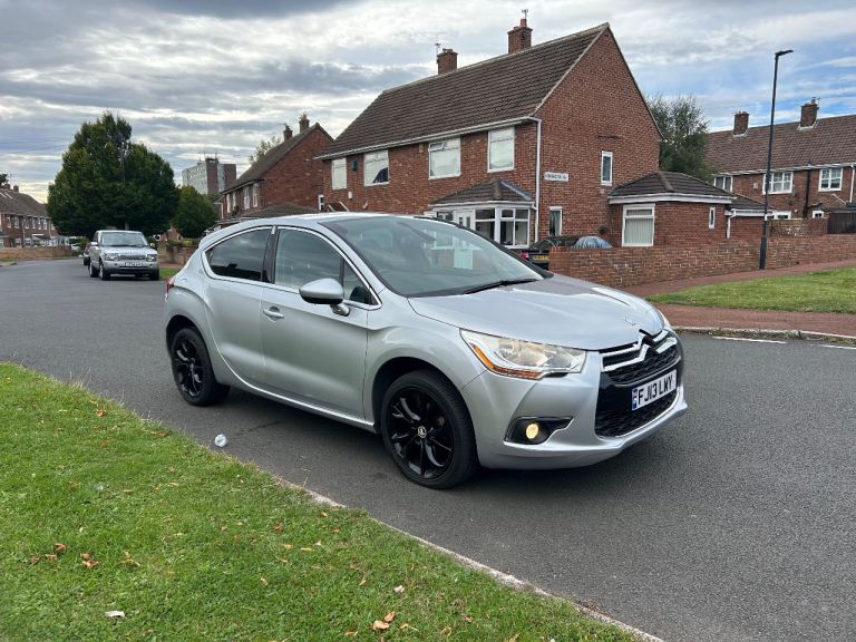 Citroen, DS4, Hatchback, 2013, Manual, 1997 (cc), 5 doors