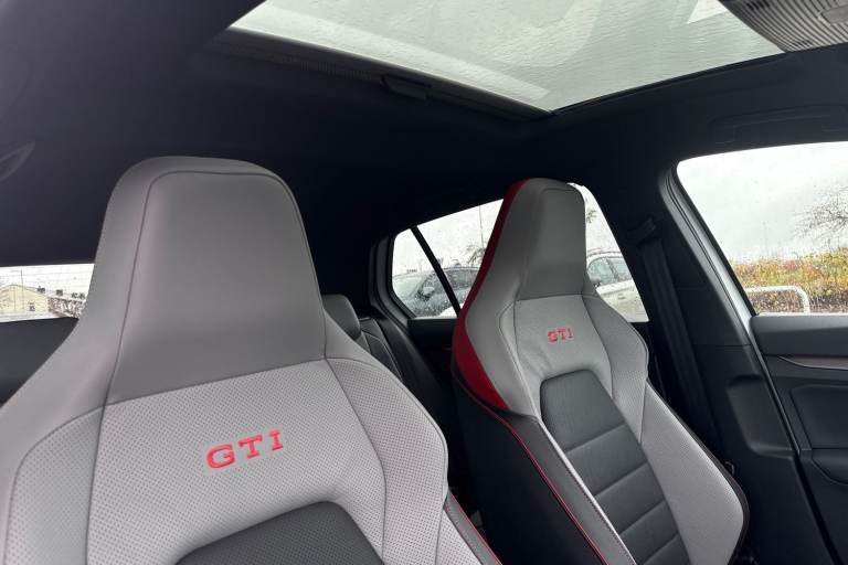 2025 Volkswagen Golf 2.0 TSI 300 GTI Clubsport 5dr DSG **VIENNA LEATHER, GTI PERFORMANCE PACK , H...