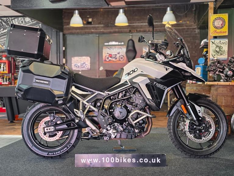 2024 TRIUMPH TIGER 900 GT PRO 11,000 MILE'S 