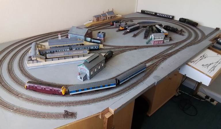 DCC 00 Gauge Model Railway