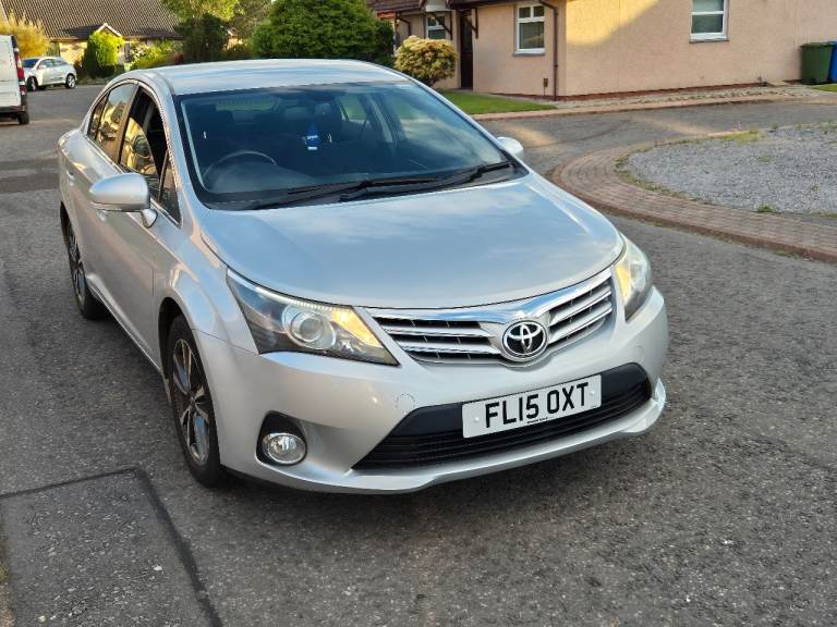 Toyota, AVENSIS, Saloon, 2015, Manual, 1998 (cc), 4 doors