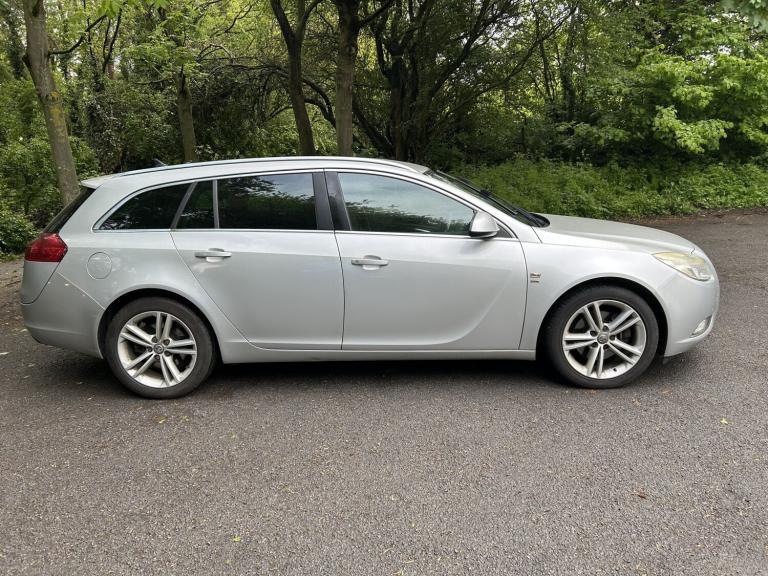 VAUXHALL INSIGNIA 2.0 CDTi SRi Nav Silver Manual Diesel 2010