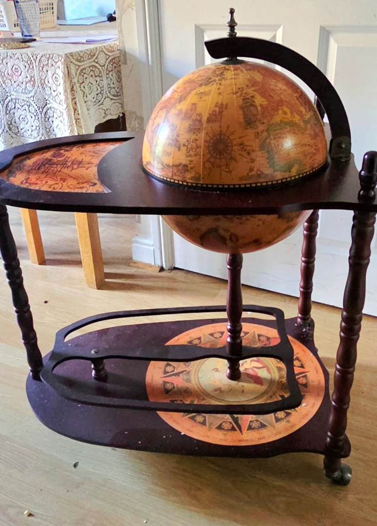 Vintage Style Globe Drinks Cabinet on Wheels