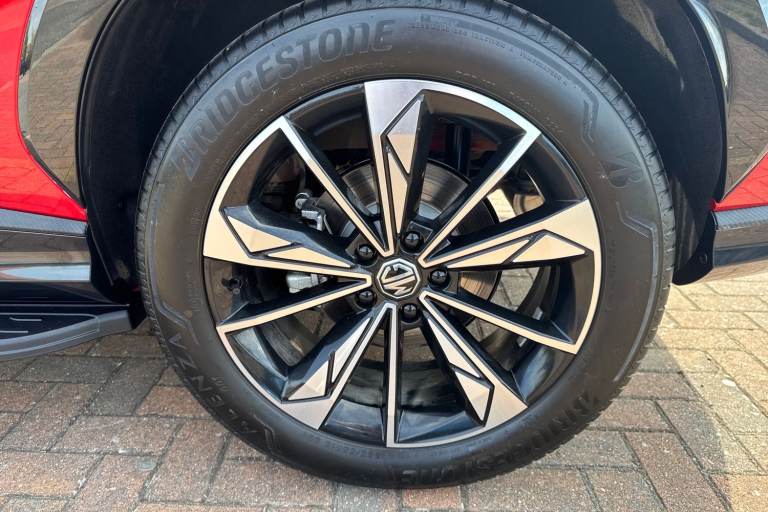 2025 MG MG HS 1.5 T-GDI PHEV Trophy 5dr Auto Hatchback Petrol Parallel PHEV Automatic