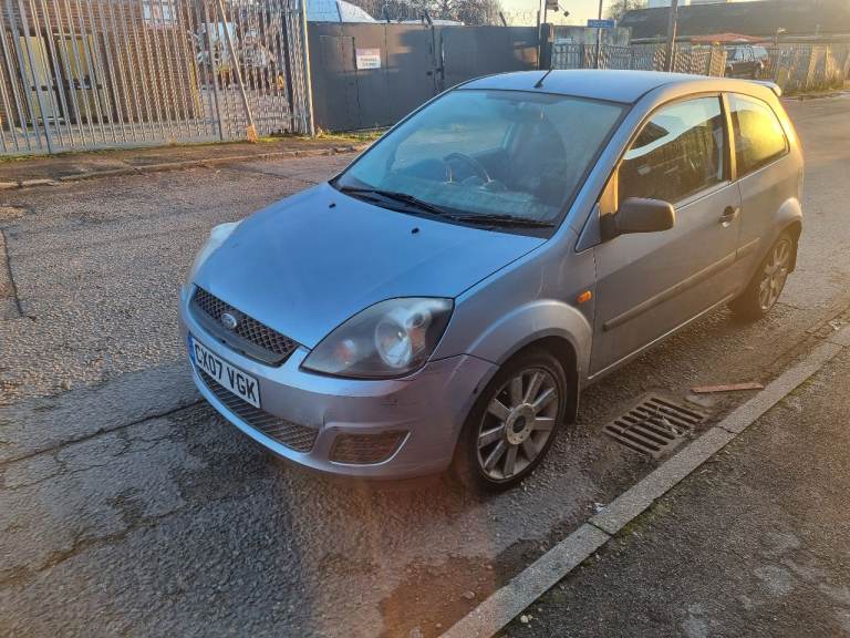 Ford, FIESTA, 1596 (cc),automatic 3 doors