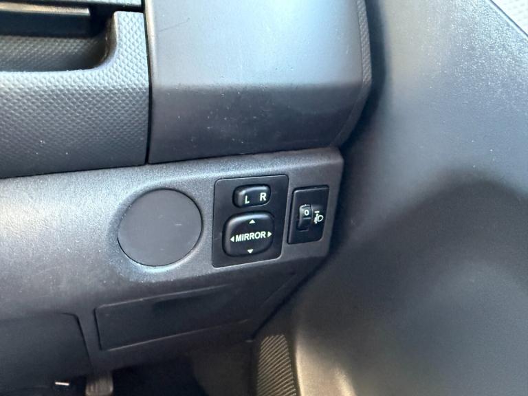 2010 Toyota Yaris 1.33 VVT-i TR 5dr [6] HATCHBACK Petrol Manual