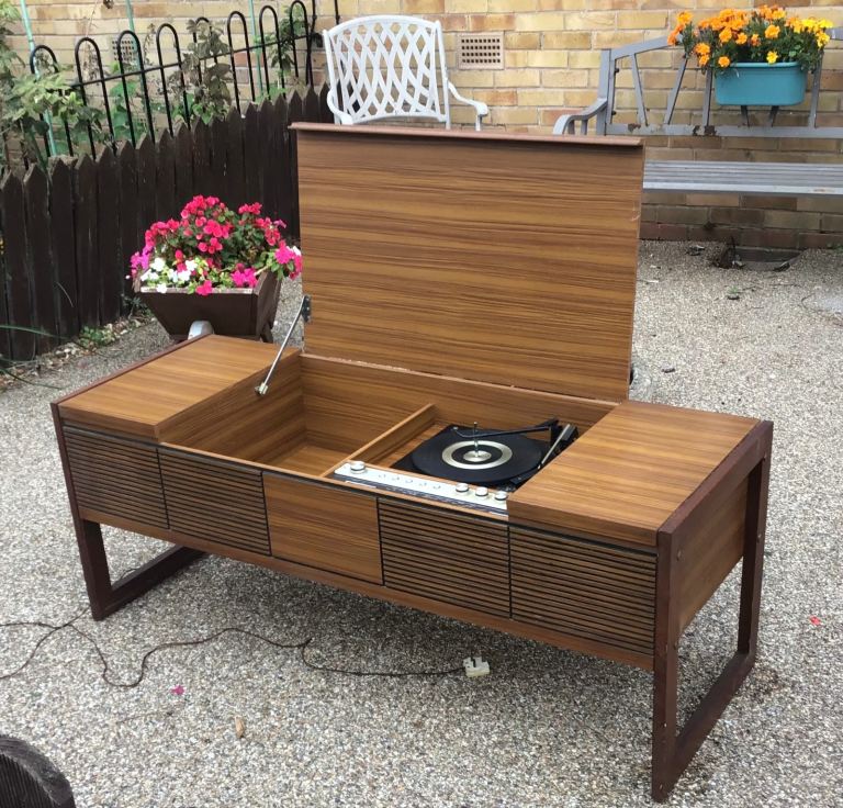 Marconi Pune Radiogram Model 4353.  