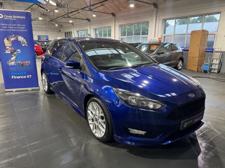 2018 Ford Focus 1.0T EcoBoost ST-Line Euro 6 (s/s) 5dr HATCHBACK Petrol Manual