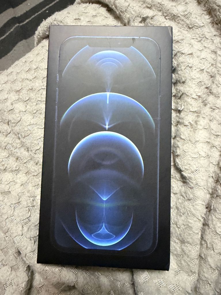 Apple iPhone 12 Pro Max 512GB - Black, Good Condition