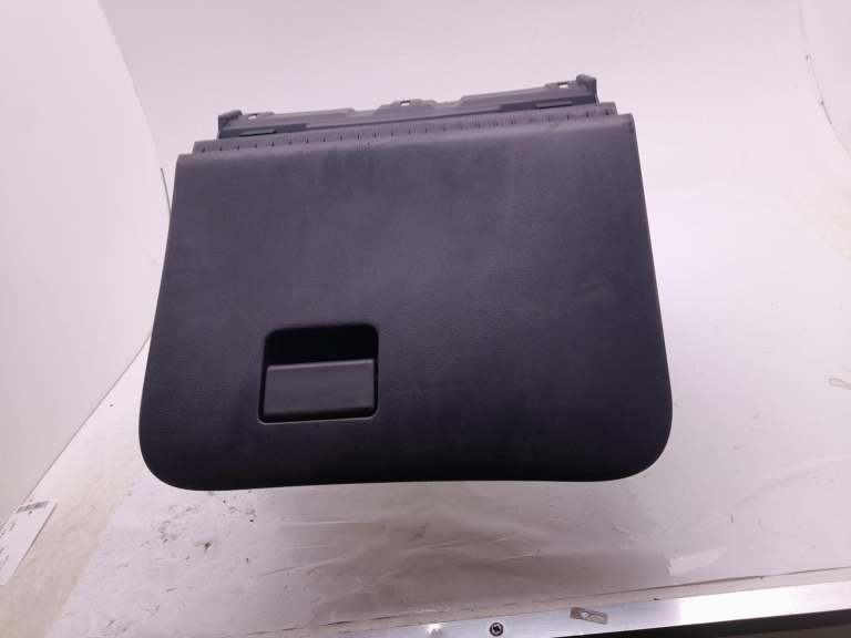Nissan Juke Glove Box 2014-2019
