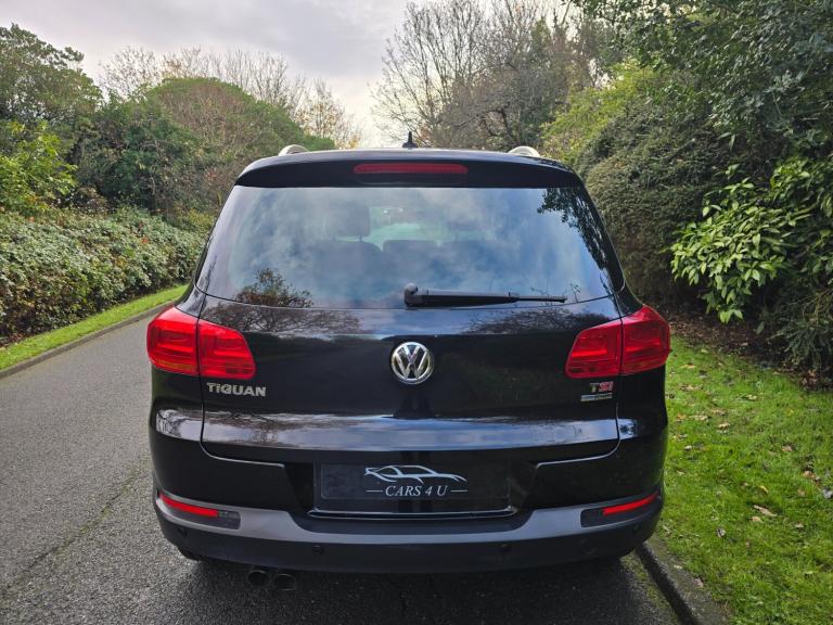 VOLKSWAGEN TIGUAN 1.4 TSI Moda BlueMotion - AUTOMATIC - 5 DOOR - 2013 