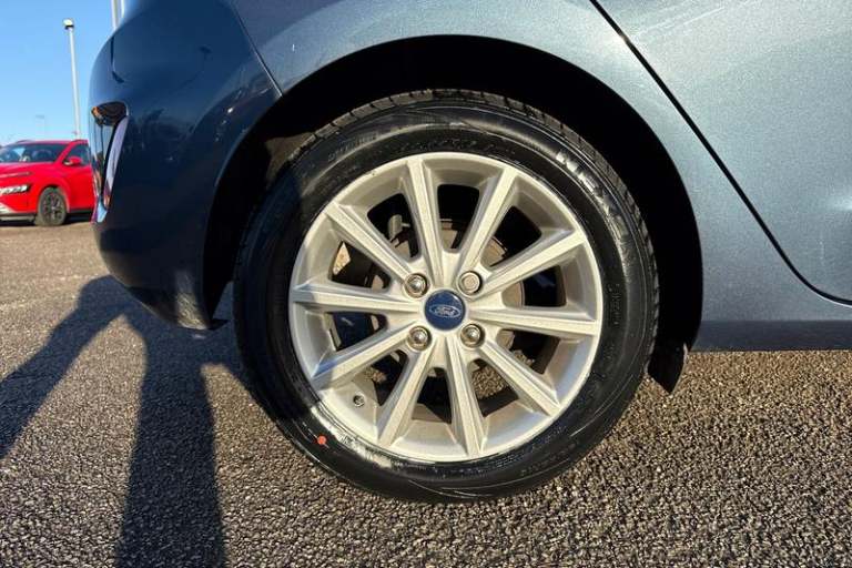2019 Ford Fiesta 1.0 EcoBoost Titanium 5dr- With Satellite Navigation Manual Hatchback Petrol Manual