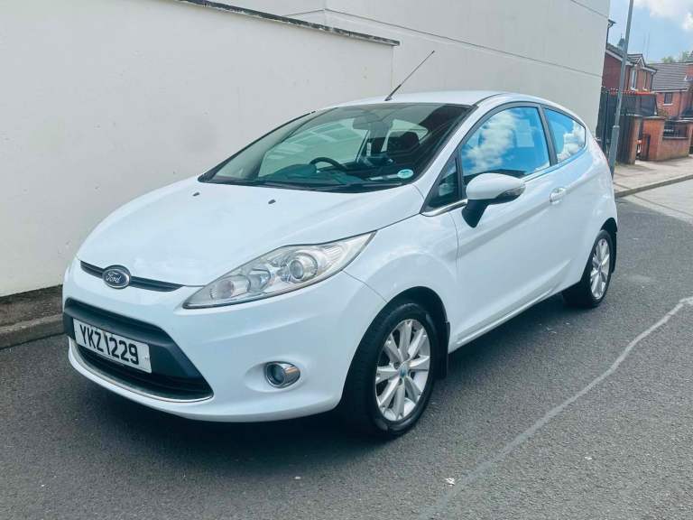 Ford, FIESTA, Hatchback, 2009, Manual, 1242 (cc), 3 doors