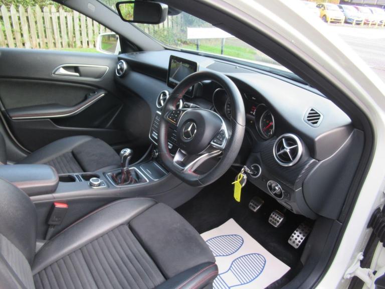 2017 Mercedes-Benz A-Class 2.1 A200d AMG Line Euro 6 (s/s) 5dr HATCHBACK Diesel Manual