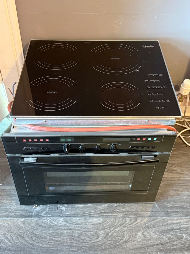 Miele Induction Hob & Microwave Combi Oven