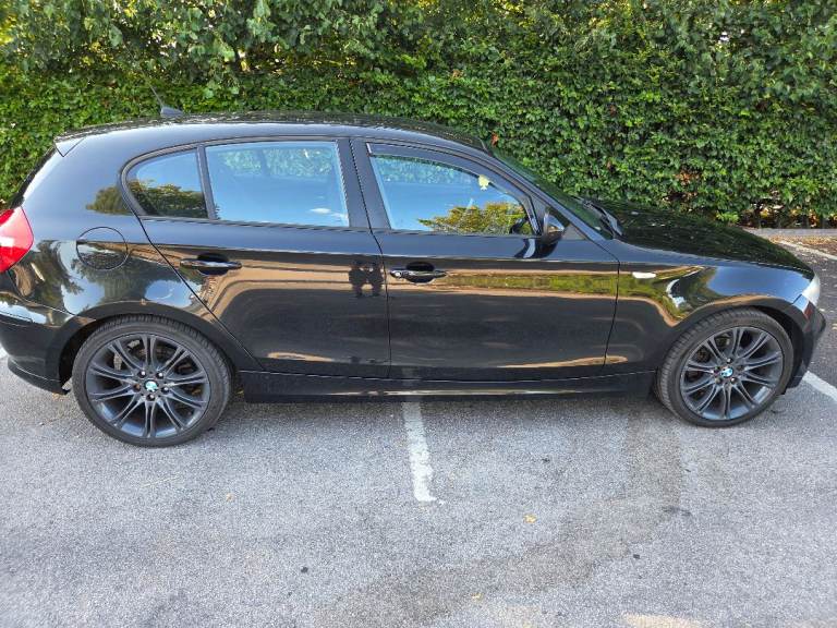 BMW, 1 SERIES, Hatchback, 2009, Manual, 1995 (cc), 5 doors