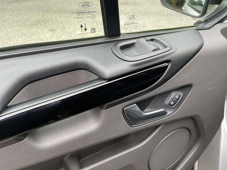 2021 Ford Transit Custom 2.0 EcoBlue 130ps Low Roof Active Van PANEL VAN DIESEL Manual