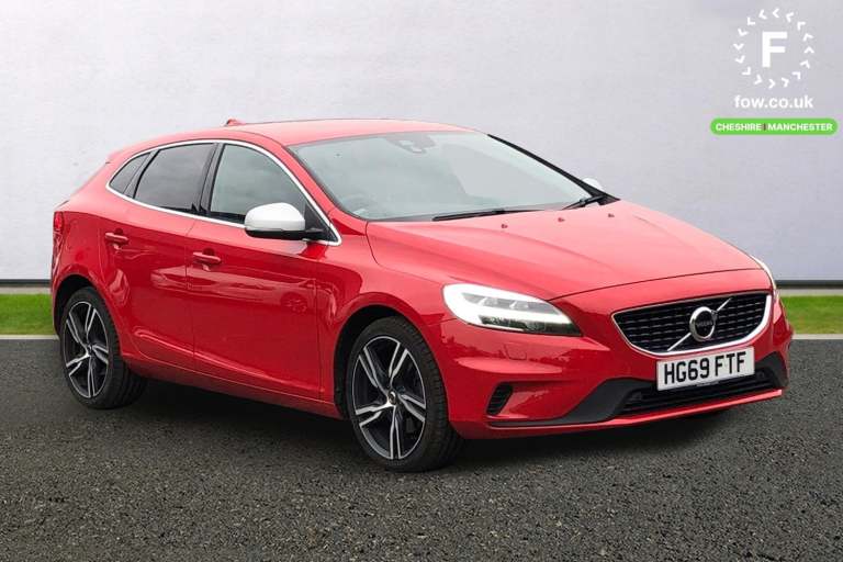 2019 Volvo V40 T2 [122] R DESIGN Edition 5dr Hatchback PETROL Manual