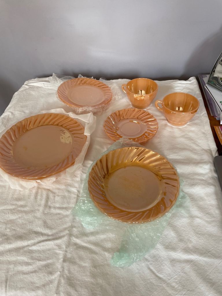 Vintage complete dinner set for 2  Termocrisa glass Swirl Iridescent Peach Luster  (made in Mexico)