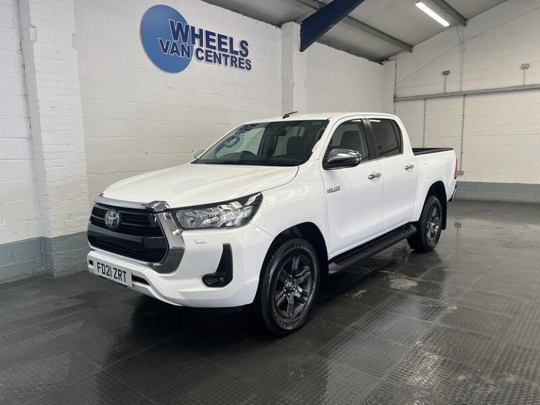 2021 Toyota Hilux D-4D Icon Pickup Diesel Automatic