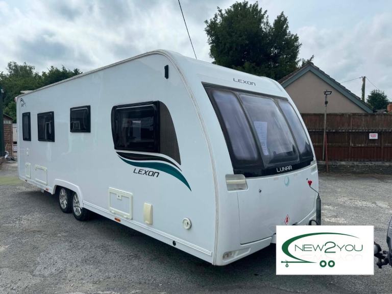 2014 Lunar Lexon 640 4 Berth FIXED SINGLES Caravan - STOCK H108