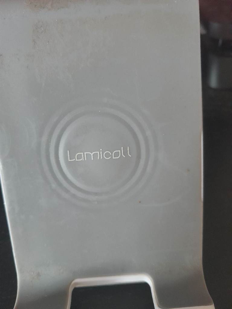 Phone stand